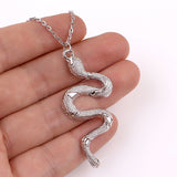 Cross border Snake Necklace in Europe and America, Male and Female Couples, Snake Pendant, Versatile Retro Snake Pendant, Sweater Chain, Female