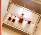 Conjunto de colar, anel e brinco vermelho